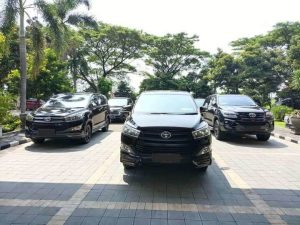 sewa mobil surabaya 12 jam murah